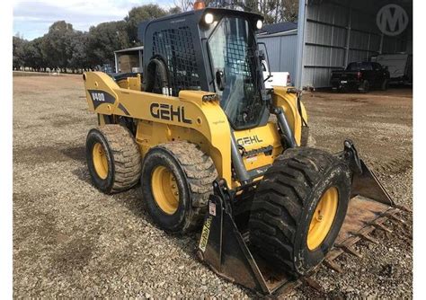 used gehl v400 skid steer